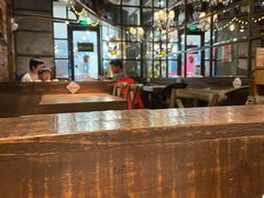 -玛格萝妮(汇智国际商业中心店)