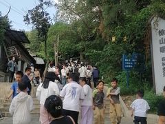 -灵岩山风景区