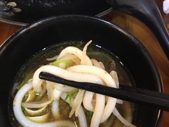 -丽虹云南过桥米线(兴工街店)