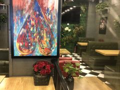 -愉肴麻辣香锅(中山路店)