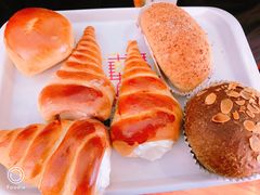 -新侨三宝乐面包店(崇文门店)