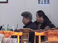 -一间楼牛羊肉泡馍馆(东一路店)