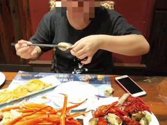 -四海一家自助餐(益田假日广场店)