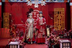 -禕·愫白婚纱商店