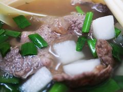 -牛师傅广式药膳牛骨汤美食(江南西店)