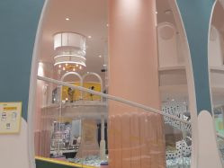 -奈尔宝家庭中心·亲子餐厅(鄞州万达店)