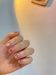 -十月·日式美甲美睫·纹眉