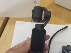 -DJI大疆(深圳华强北曼哈授权体验店)