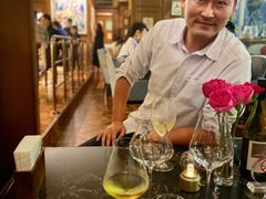 -酒池星座(深圳湾后海汇店)
