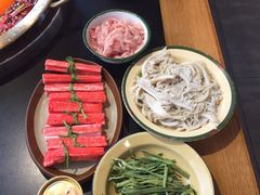 -王婆乔鲜鱼自助火锅(蜀汉路店)