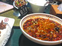 -叶派龙虾•招牌香辣蟹·海鲜(中海国际店)