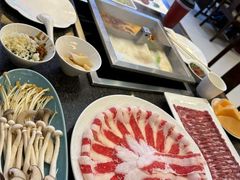 -皇城老妈·大连海鲜火锅(港湾店)