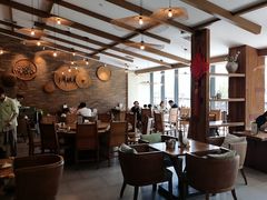 -芳草地度假酒店·野炉中餐厅
