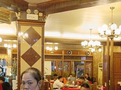 -山城年华老火锅(玉林店)