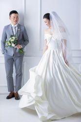 -雪中彩影婚纱摄影·微光艺术中心