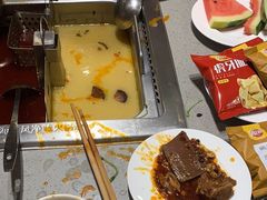-海底捞火锅(漕宝路店)