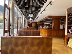 -黑青稞庄园·新式藏餐·牦牛肉汤锅(新都桥店)