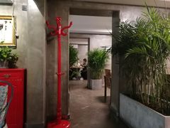 -HIGH FIVE哈福手工汉堡(桂林路店)