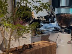 -Metal hands·铁手咖啡