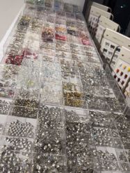 -丽心自助美甲美睫