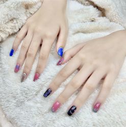-爱美睫美甲会馆