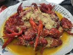 蒜香龙虾-辣盆盆麻辣小龙虾(哈尔滨总店)
