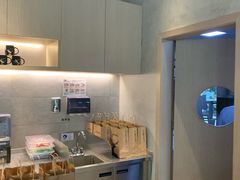 -瑞幸咖啡(怡富广场店)