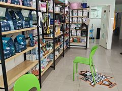 -佳雯宠物医院·皮肤科·内外科(春晓路分院)