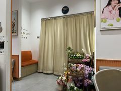 -海马体照相馆(万菱汇店)