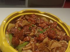 -多嘴肉蟹煲(万达店)