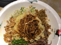 -六合居·明厨亮灶餐厅(成双大道店)