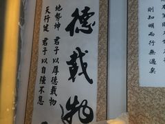 -荒岛实景沉浸密室(江汉路1店)