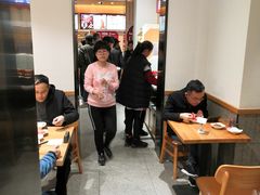 大堂-南城香·饭香串香馄饨香(赵公口店)