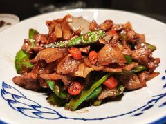 -鸽子侯·家宴·平价海鲜(市图书馆店)