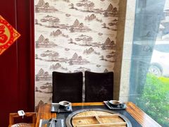 -老刘生态大鱼坊铁锅炖鱼(赛马场店)