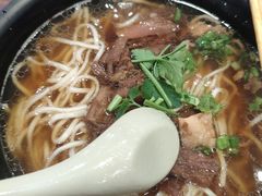 -李先生牛肉面大王(北京站售票厅餐厅)