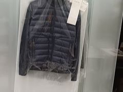 -福奈特洗衣洗鞋(宝华广场店)