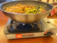 -彭记铁锅肥肠(东四总店)