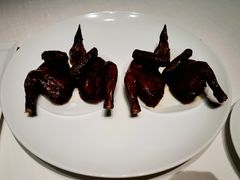 脆皮妙龄鸽-新荣记(建国门外大街店)