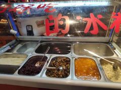 -爆炸头阿姨小四川正宗川味小吃(无任何分店)