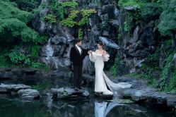 -雪中彩影婚纱摄影·微光艺术中心