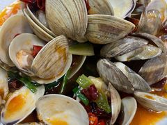 -小海豚•老字号海鲜餐厅(天涯店)