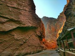 -天山神秘大峡谷