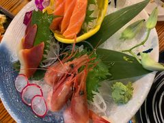 刺身拼盘-坂吉屋·居酒屋深夜食堂(龙湖店)