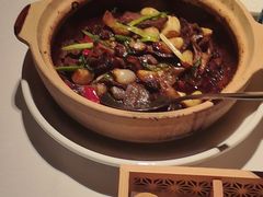 -八府香鸭·啫啫煲(华山路店)