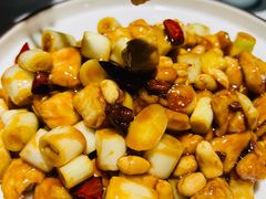 宫爆鸡丁-雲蜀龙阁·金牌水煮鱼(方庄店)