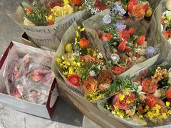 -Gigi Florist·Dk Coffee