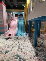 -汤姆猫亲子乐园(保利Mall店)