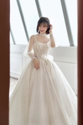 -拉瑞娜LaReine婚纱礼服高级定制