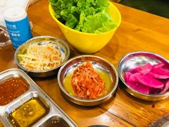 小菜-唯成•韩国炭火烤肉 유성고기